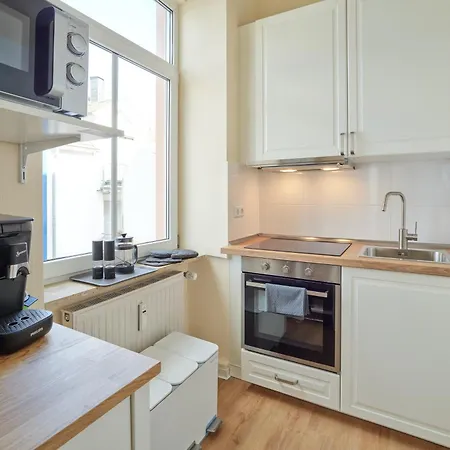 Marx - Studio-Apartment Im Zentrum Von Trier - Top-Lage, Gratis Wlan, Ideal Fuer Paare & Geschaeftsreisende *