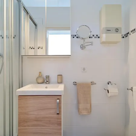 Marx - Studio-apartment Im Zentrum Von - Top-lage, Gratis Wlan, Ideal Fuer Paare & Geschaeftsreisende Apartment Trier